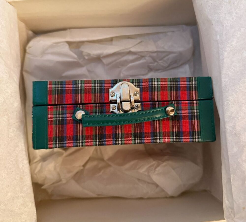 American Girl Doll Molly Plaid Suitcase Brand New Burgundy Box Christmas Gift - Picture 5 of 8